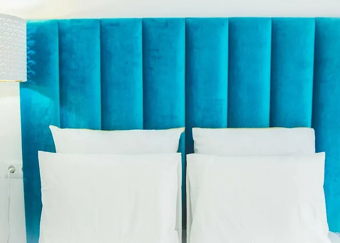 Hotel Estudio Rio Mundo *